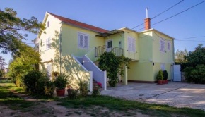 Apartments Mir